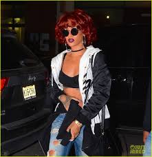 Why is everyone shocked when i tell them im a natural ginger? Rihanna Debuts New Red Short Hair For The Weekend Photo 3360986 Rihanna Pictures Just Jared