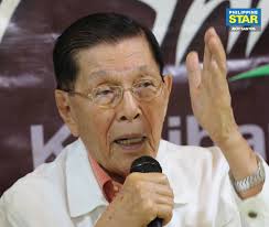 Re-electionist Senator Juan Ponce Enrile discusses the issue of Federalism  during a weekly forum in Quezon City.