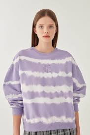 Ay Islemeli Mor Batik Sweatshirt
