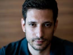 Του υπουργείου παιδείας, και ματίνα ρέτσα, δημοσιογράφος του evima.gr. Aytoi Einai Oi 4 Perizhthtoi Ergenhdes Apo To Xwro Ths Politikhs Life Is