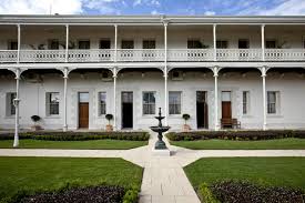 Feb 20, 2020 · brisbane is queensland's capital, and is the third most populous city in australia with a population of 2.2 million people. Denison Boutique Hotel Ein Boutiquehotel In Rockhampton Seite