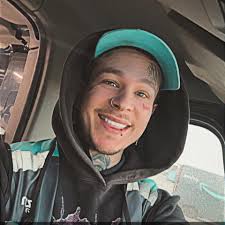 What is a acceptable plate color if you only play randoms ???