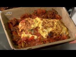 Dans Les Cuisines De La Sainte Trinite De Bayeux Soeur Marie France A Prepare De Nouvelles Recettes Pour Les Telesp Recettes De Cuisine Alimentation Culinaire