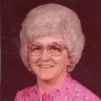 Maxine Dobbs's Instagram, Twitter & Facebook