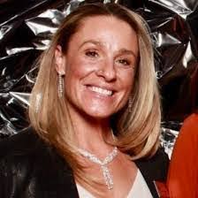 Erika Pauley's Instagram, Twitter & Facebook