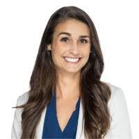 Lindsey Pierson's Instagram, Twitter & Facebook