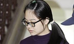 'Con gái nuôi' lấy oán báo ơn