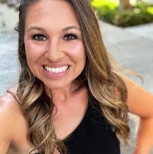 Cheryl Houde's Instagram, Twitter & Facebook