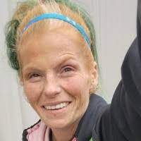 Karen Haveman's Instagram, Twitter & Facebook