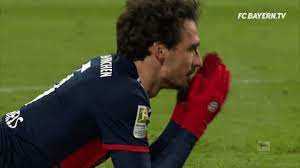 Mats hummels gifs, reaction gifs, cat gifs, and so much more. Deperate Gifs Get The Best Gif On Giphy