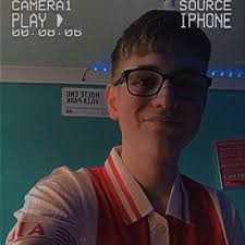 Shaun Browning's Instagram, Twitter & Facebook