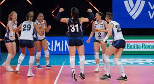 L\'italia del volley femminile batte in semifinale la cina, vincitrice delle ultime olimpiadi di rio, dopo 5 set al cardiopalma in una battaglia punto a punto e conquista la 2^finale della storia. Italia Cina Oggi Nations League Volley Femminile Orario Tv Programma Streaming Oa Sport