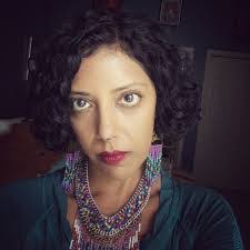 Deena Byrne's Instagram, Twitter & Facebook