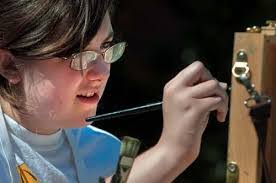 Maria Gully's Instagram, Twitter & Facebook