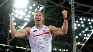 Paweł wojciechowski wygrał uliczny konkurs skoku o tyczce, rozpoczynający 1. Szymczak W Tyczce To Nie Jest Nasze Ostatnie Slowo Polsat Sport