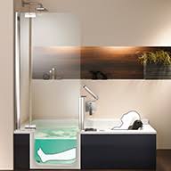 Deshalb sollte gerade bei einer altersgerechten und somit barrierefreien planung eines badezimmers auf eine badewanne nicht verzichtet werden. Barrierefreie Badewanne Mit Tur Und Hebesitz Nullbarriere