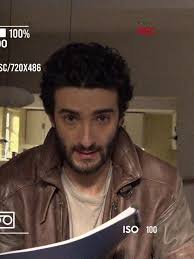 ¡La verdad está en sus manos! 🔍✨ Mañana desde las 9:30 p.m. conocerás a  Óscar Lorduy en #Klass95, interpretado por Edwin Riveros (@edwinmriveros).  Trabajó en la agencia de modelos más importante del ...