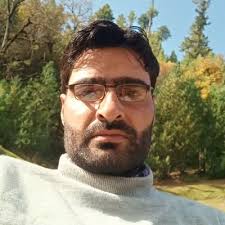 Khursheed Khan (@cf58bd81767146d)