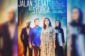Rumah tangga mereka digoyang prahara dengan kehadiran orang ketiga yang diperankan angel karamoy. Info Dan Sinopsis Drama Jalan Sesat Ke Syurga Slot Tiara Iluminasi