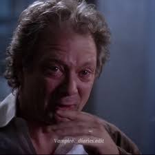 Alex Thatcher's Instagram, Twitter & Facebook