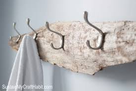 Nothing gives handan greater joy than to build something (or better yet, have me build something) from free(ish) materials that have been lying. Diy Towel Rack Idea Rustic Towels Diy Towel Rack Diy Coat Rack