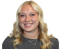 Deb Gress's Instagram, Twitter & Facebook