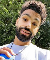 Articles on jude bellingham, complete coverage on jude bellingham. Mohamed Salah Ditches Trademark Afro For Fresh Fade As Liverpool Star Shows Off His New Look Daily Mail Online