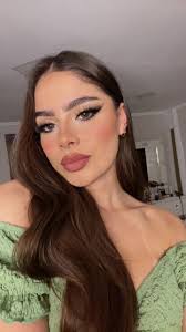 Vídeos de Vane Oyanedel (@vaneoyanedel) con «sonido original