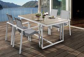 decouvrez nos tables et chaises de jardin en teck massif table et chaises de jardin table et chaises en bois chaise de jardin