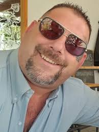 RENUNCIARON EL PRESIDENTE Y EL TESORERO DE SANTAMARINA Como anticipamos por  la tarde, se confirmó la renuncia de Pedro Cappelutti a la presidencia de  Santamarina y de su Tesorero, Canale. El vicepresidente,