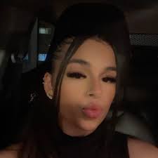 Yenesys Galarza (@sweetiepie120500) • Facebook