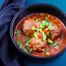 Boulettes De Lentilles Cumin Sauce Tomate Et Salsa La Cerise Sur Le Maillot Recette Recettes De Cuisine Recette De Plat Boulette