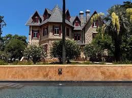 Image result for Ficalhoa