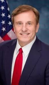 COUNCIL VOTES ON STUDIES FOR LONG SLASH