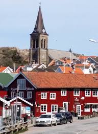 Camilla läckberg verhuisde na haar studie economie aan de gothenburg university naar stockholm om als econoom te werken. We Meet Down In The Harbour For The Start Of Our Walk Welcome Picture Of Camilla Lackberg Murder Mystery Tour Fjallbacka Tripadvisor