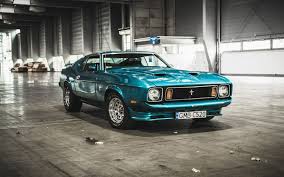 A collection of the top 35 mustang wallpapers and backgrounds available for download for free. Laden Sie Das Mustang Hintergrundbild Fur Ihr Handy In Hochwertigen Hintergrundbildern Mustang Kostenlos Herunter
