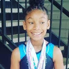 Deanna Bellamy's Instagram, Twitter & Facebook