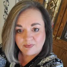 Victoria Byington's Instagram, Twitter & Facebook