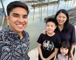 Born 26 may 1983) is a malaysian politician from the democratic action party (dap), a component party of the pakatan harapan (ph) opposition coalition. Yeo Bee Yin Is Living Syed Saddiq Syed Abdul Rahman Facebook