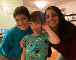 Friendship Circle Annual Report 5783-4/2023 by Friendship Circle NYC