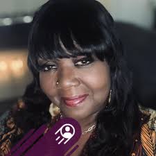 Carl Anthony Payne and his wife have been married for 32 years.💞❤️