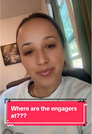 Carly Mitchell's Instagram, Twitter & Facebook