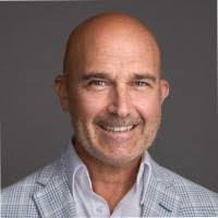 Allen Amaral's Instagram, Twitter & Facebook