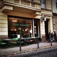 Cafe Elefant I Agnesviertel I Weissenburgstrasse 50 In 50670 Koln I Cafe Mit Kleinem Aussenbereich Strassenseitig Cafe Restaurant Cafe Aussenbereich