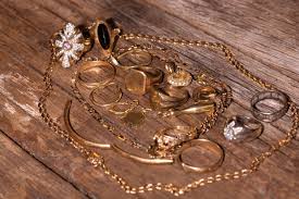 Metal detecting is a strangely addictive hobby, but it offers a fun mix of treasure hunting and discoveries. At Gold Garrett Metal Detectors