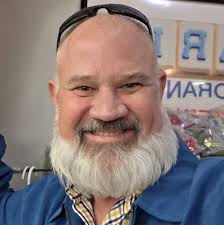 5 acres for sale w/pond contact 563)529-4392.$280,000 Gas&Electric 610 s  Utah av davenport ia