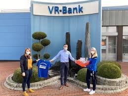 | larasch.de ist dein ausdauersportportal. Vr Bank Eg Osnabrucker Nordland Unterstutzung Fur Die Damen Des Sv Eintracht Neuenkirchen