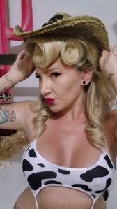 Just some pinup cowgirl girl hair. Of course there was pig tails. It's been  a hot minute since I got to shoot some pinup stuff! #pinup , #victoryrolls  #americanpomadegirl #bts #pigtails #pinuphair ...