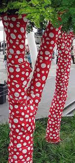 10 Cool Ideas To Decorate Garden Or Yard Trees For Christmas Amazing Diy Interior Home Design