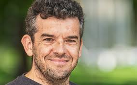 Talent scouts find jobs for homeless people